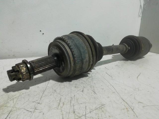 Przegub homokinetyczny przedni zewnętrzny MB526270 MITSUBISHI
