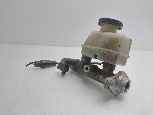 Główny cylinder hamulców MB618717 MITSUBISHI