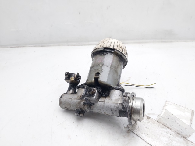 Główny cylinder hamulców MB618717 MITSUBISHI