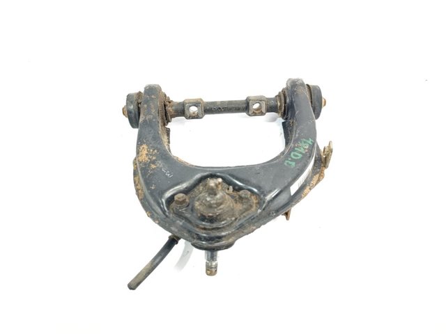 Wahacz zawieszenia przedniego prawy górny MB831036 MITSUBISHI