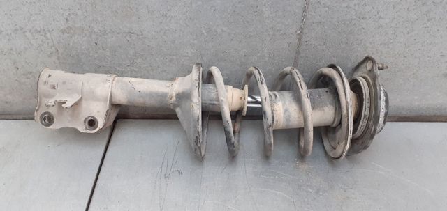 Amortyzator przedni MB911360 MITSUBISHI