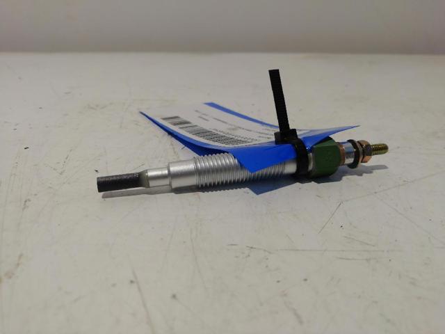 Świeca żarowa MD092392 MITSUBISHI