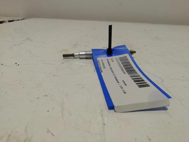 Świeca żarowa MD092392 MITSUBISHI