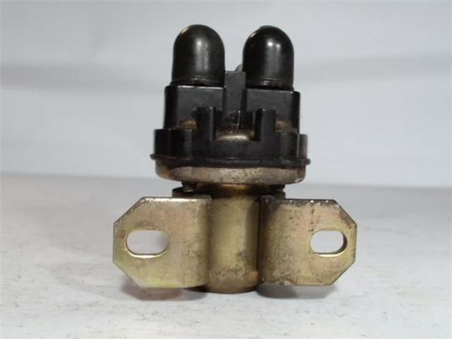 Przekaźnik świec żarowych Mitsubishi Pajero K90