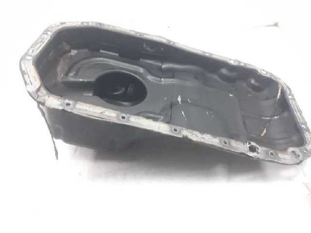 Miska olejowa silnika MD322857 MITSUBISHI