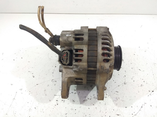 Alternator MD343416 MITSUBISHI