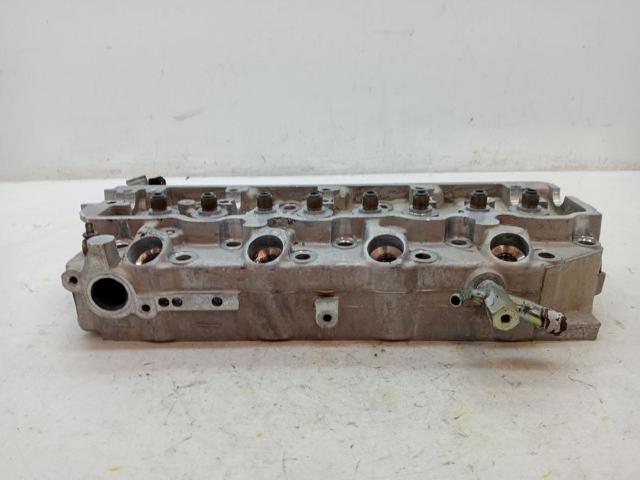 Głowica cylindrów MD348983 MITSUBISHI
