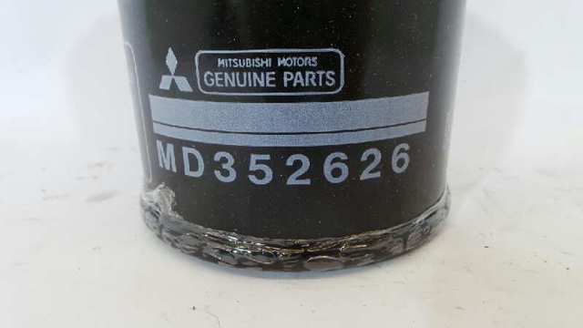Filtr oleju MD352626 MITSUBISHI