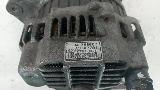 Alternator MD358607 MITSUBISHI