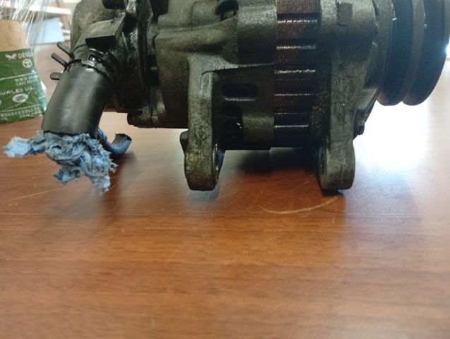 Alternator MD366051 MITSUBISHI