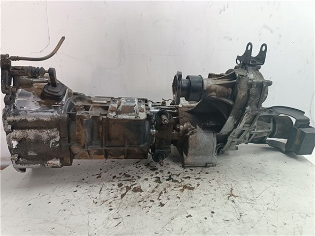 Mechaniczna skrzynia biegów w komplecie ME507400 MITSUBISHI