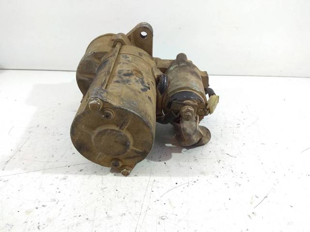 Rozrusznik MG122404 HYUNDAI