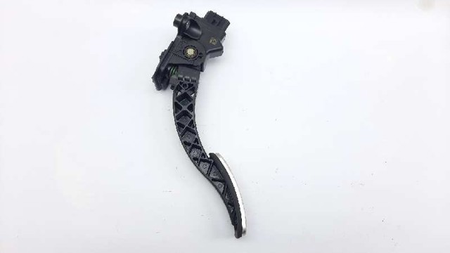 Pedał przyspieszenia (gazu) MN101544 MITSUBISHI