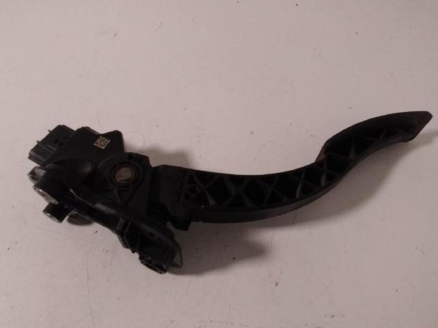 Pedał przyspieszenia (gazu) MN101544 MITSUBISHI