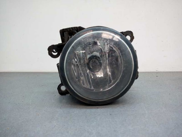 Lampa przeciwmgielna lewa/prawa MN142091 PEUGEOT