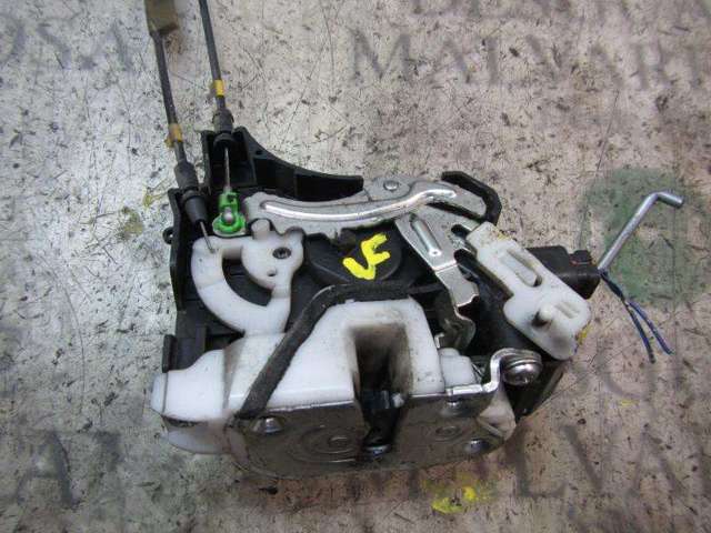 Zamek drzwi tylnych lewych MN145875 MITSUBISHI