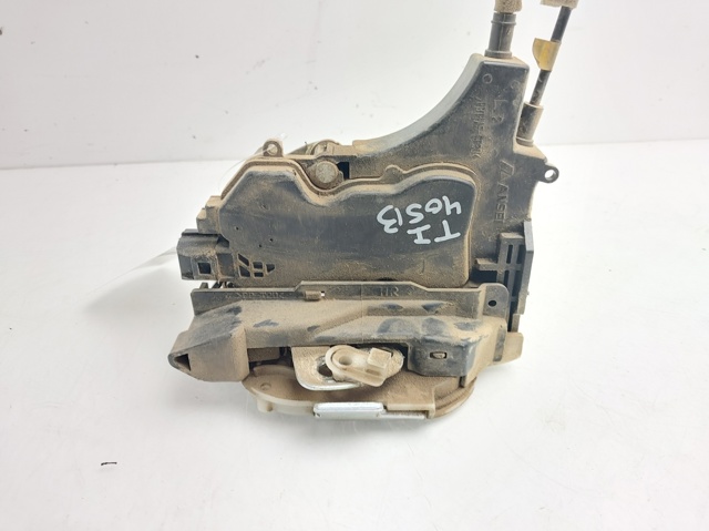 Zamek drzwi tylnych lewych MN145875 MITSUBISHI