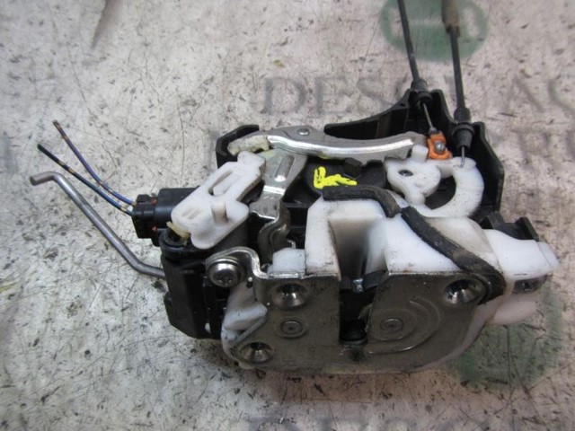 Zamek drzwi tylnych prawych MN145876 MITSUBISHI