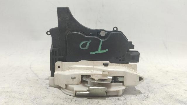 Zamek drzwi tylnych prawych MN145876 MITSUBISHI