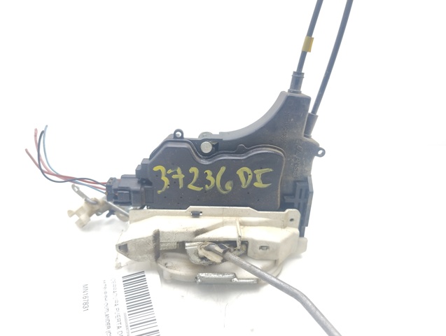 Zamek drzwi przednich lewych MN167831 MITSUBISHI