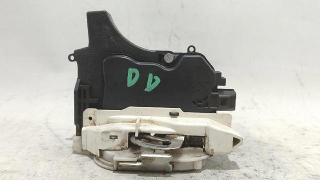 Zamek drzwi przednich prawych MN167832 MITSUBISHI