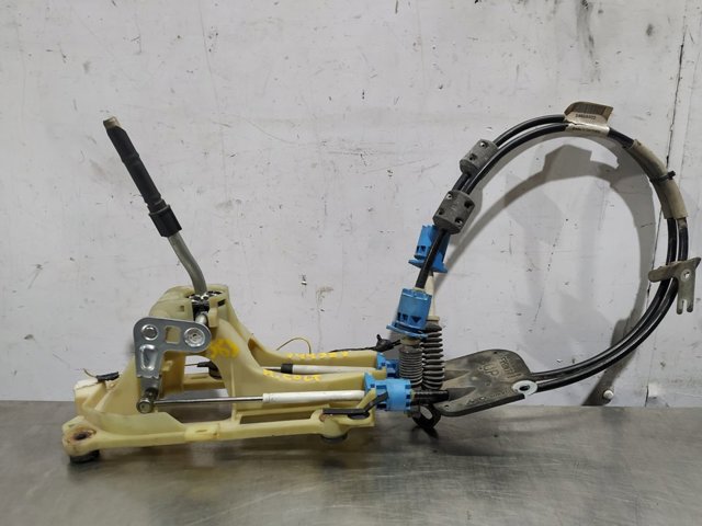 Kupić Mechanizm zmiany biegów (cięgno) Mitsubishi Colt VI Z3A w dobrej cenie