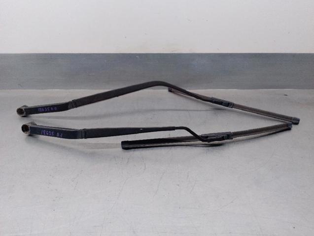 Ramię wycieraczki szyby przedniej do Mitsubishi Lancer CSA