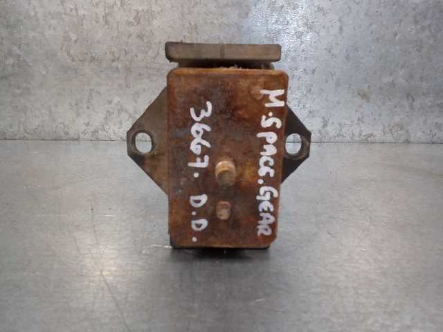 Poduszka (podpora) silnika przednia Mitsubishi L 200 4 KA, KB