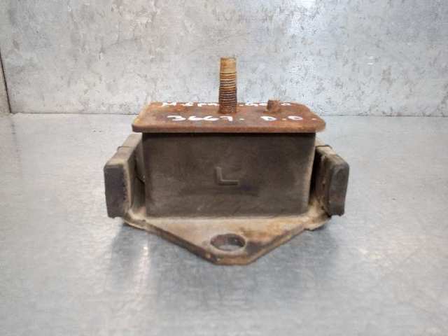 Poduszka (podpora) silnika przednia Mitsubishi L 200 4 KA, KB