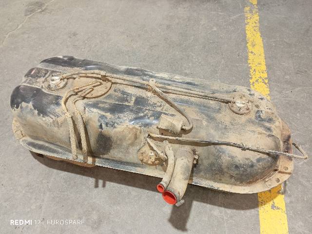 Czujnik poziomu paliwa w zbiorniku Mitsubishi L 200 3 K60, K70