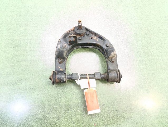 Wahacz zawieszenia przedniego prawy górny MR124880 MITSUBISHI
