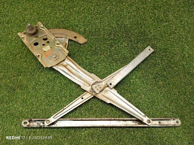 Mechanizm podnoszenia szyby drzwi przednich prawych MR144524 MITSUBISHI