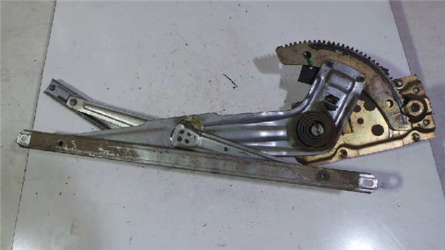 Mechanizm podnoszenia szyby drzwi przednich prawych MR144524 MITSUBISHI