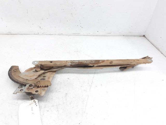 Mechanizm podnoszenia szyby drzwi przednich prawych MR144524 MITSUBISHI