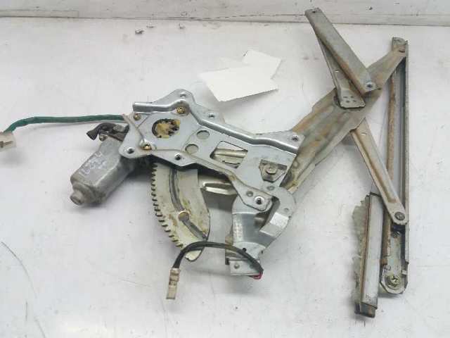 Mechanizm podnoszenia szyby drzwi przednich prawych MR144524 MITSUBISHI