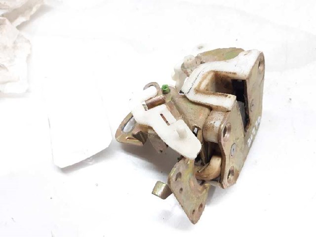 Zamek drzwi tylnych prawych MR313410 MITSUBISHI