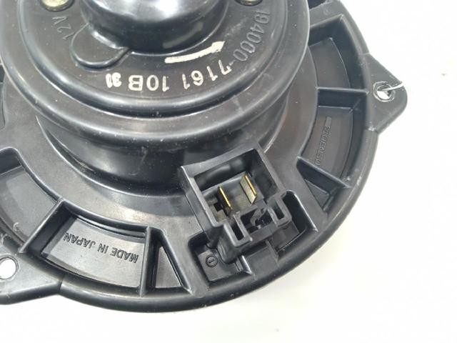 Silniczek wentylatora nagrzewnicy (ogrzewacza wnętrza) Mitsubishi Pajero K90