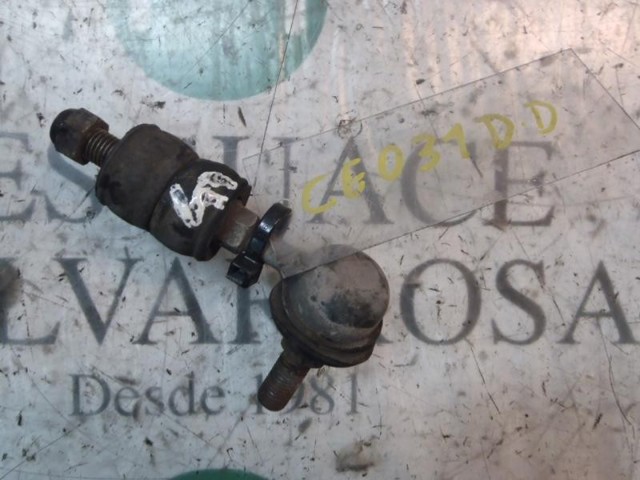 Łącznik stabilizatora przedniego MR319147 MITSUBISHI