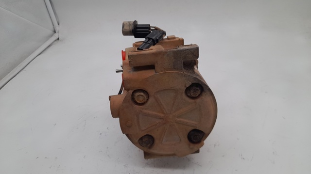 Sprężarka klimatyzacji MR360532 MITSUBISHI