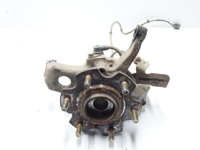 Czop (zwrotnica) przedni lewy MR374501 MITSUBISHI
