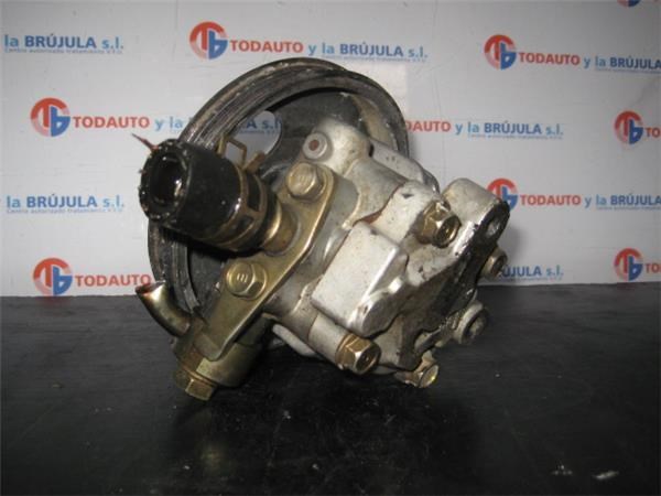 Pompa wspomagania hydraulicznego kierownicy MR374897 MITSUBISHI