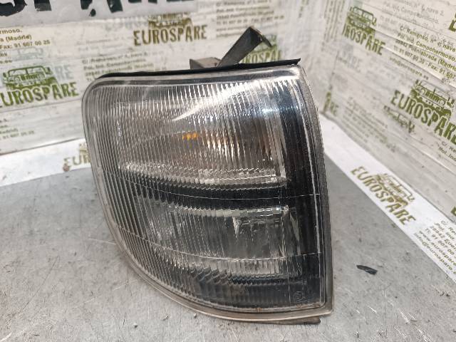 Kierunkowskaz prawy Mitsubishi Pajero V2W, V4W