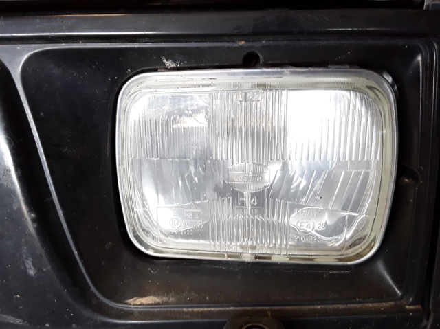 Reflektory Mitsubishi L 400