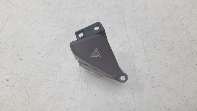 Przycisk włączania światła awaryjnego MR402662 MITSUBISHI