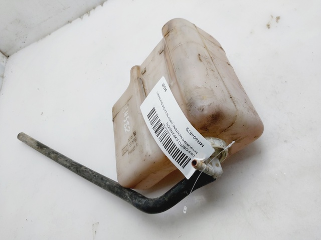 Zbiorniczek wyrównawczy układu chłodzenia MR404879 MITSUBISHI