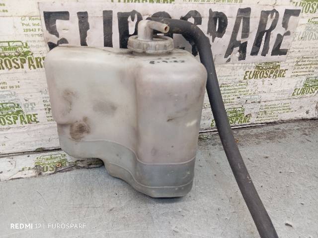 Zbiorniczek wyrównawczy układu chłodzenia MR404879 MITSUBISHI
