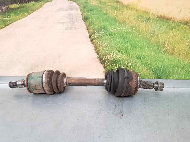 Półoś napędowa przednia lewa MR410664 MITSUBISHI