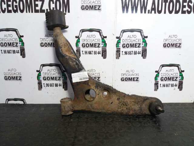 Wahacz zawieszenia przedniego dolny lewy MR439701 MITSUBISHI