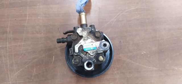 Pompa wspomagania hydraulicznego kierownicy MR448507 MITSUBISHI