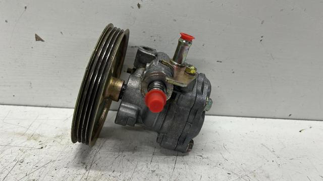 Pompa wspomagania hydraulicznego kierownicy MR448507 MITSUBISHI